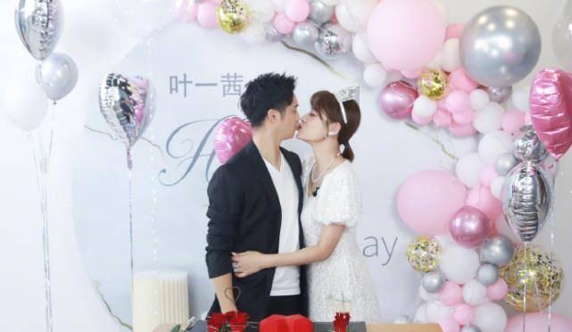 华丽礼帽